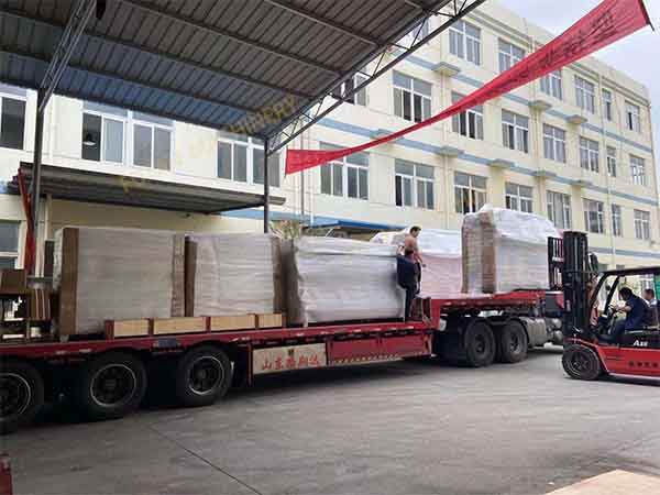 Ultrasonic quilting machine shipping 6/09/2021