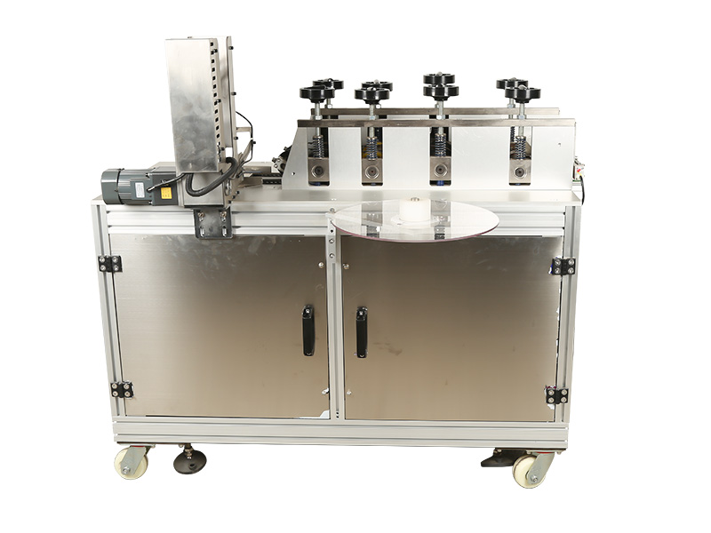 Automatic mask tie machine