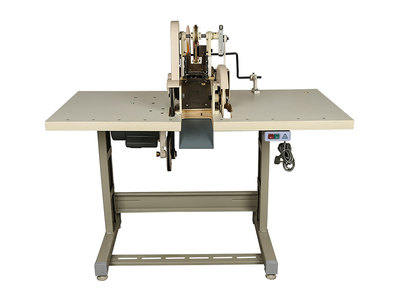 Mechanical belt cutting machine